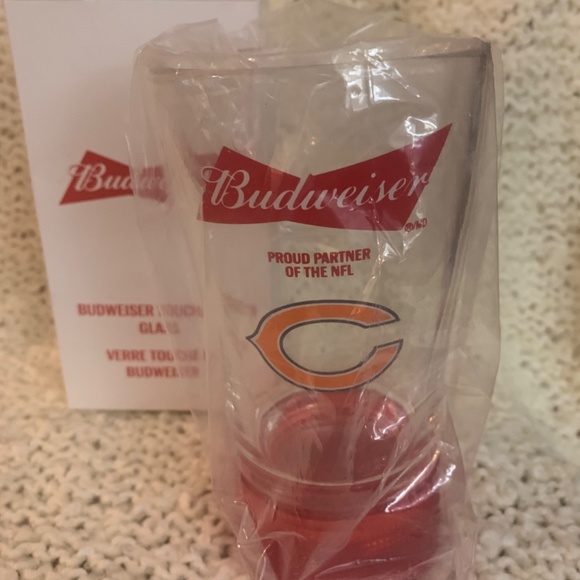 Budweiser red light touchdown glass. - Picture 2 of 6
